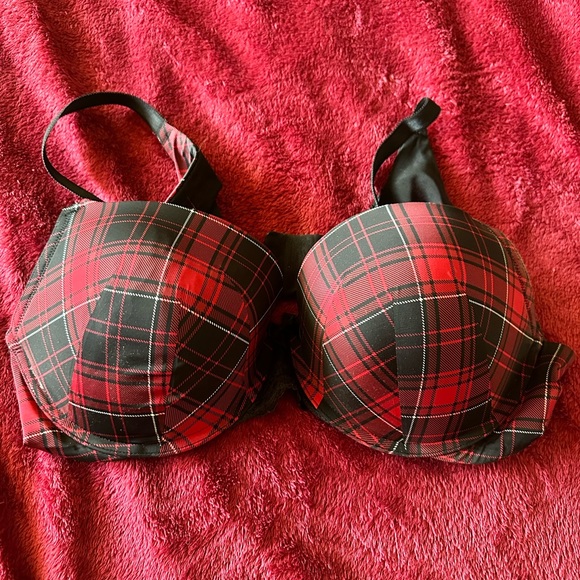 Red/Black check Torrid push up bra - 42C - runs large. - Picture 1 of 1
